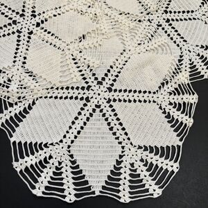 Round White Crochet Lace Doilies Cotton Cottage Core Shabby Decor Granny Vintage